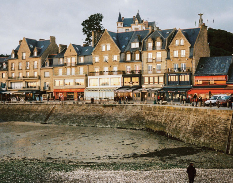 Infinite Mosaic Galleries - Image of Cancale by Leo-Paul Ridet