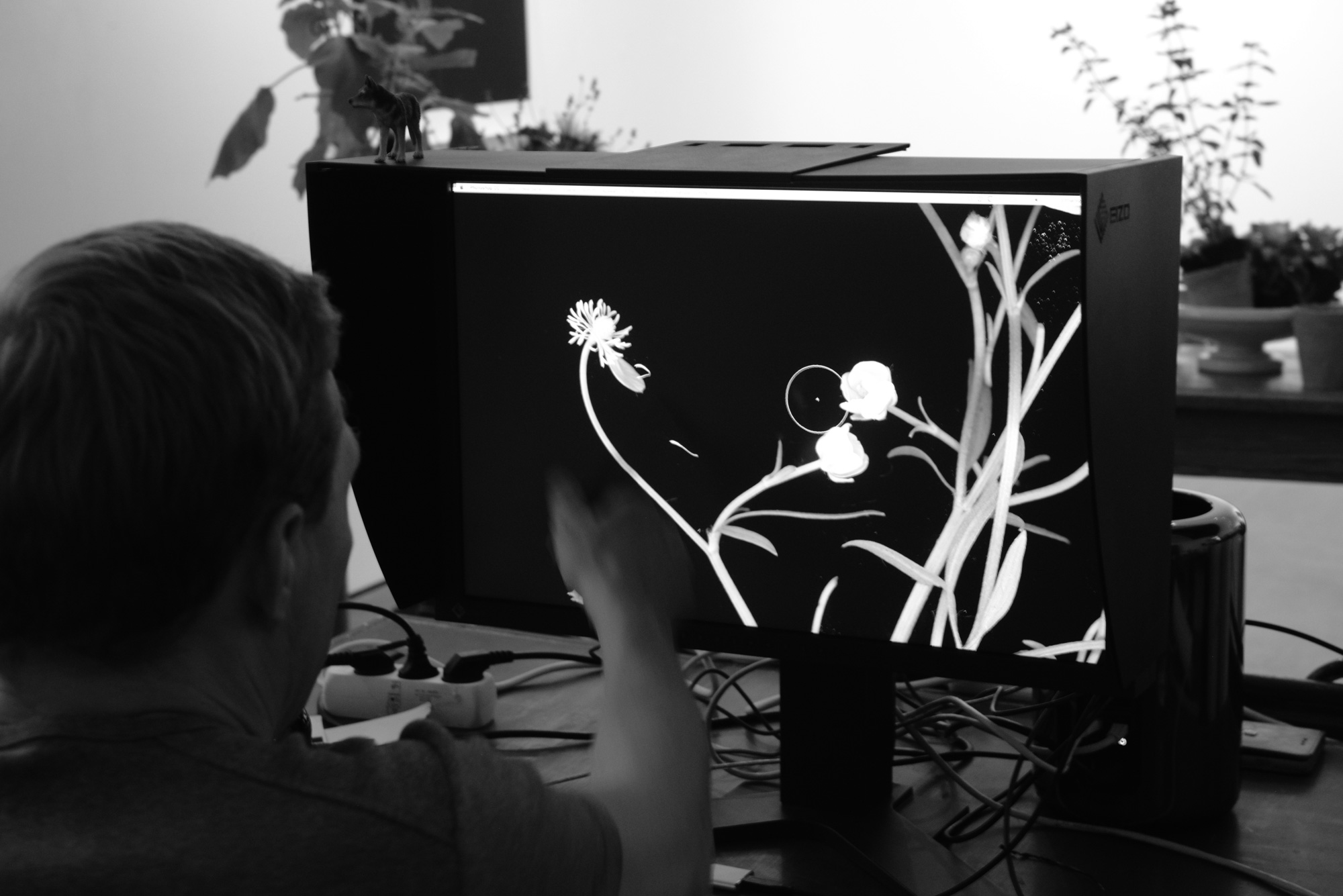 Infinite Mosaic Gallery_Performance_02 Detail of the Performace THE_VEGAN_SCANNING_PRINTING_COOKING_PROJECT, 2018